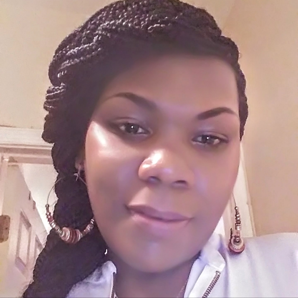 Meet your Posher, Casaundra